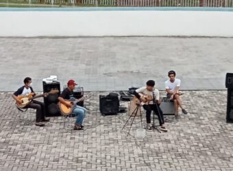 Bersama Komunitas Musik Lawang Kidul dan Tanjung Enim Radio Live Musik di Museum Batubara